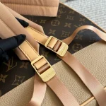 The latest backpack from L! Super gorgeous and incredibly practical-no box - Image 7