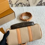 L's Keepall pillow bag is an absolute cutie! Made of premium top-grain cowhide-box - Image 6
