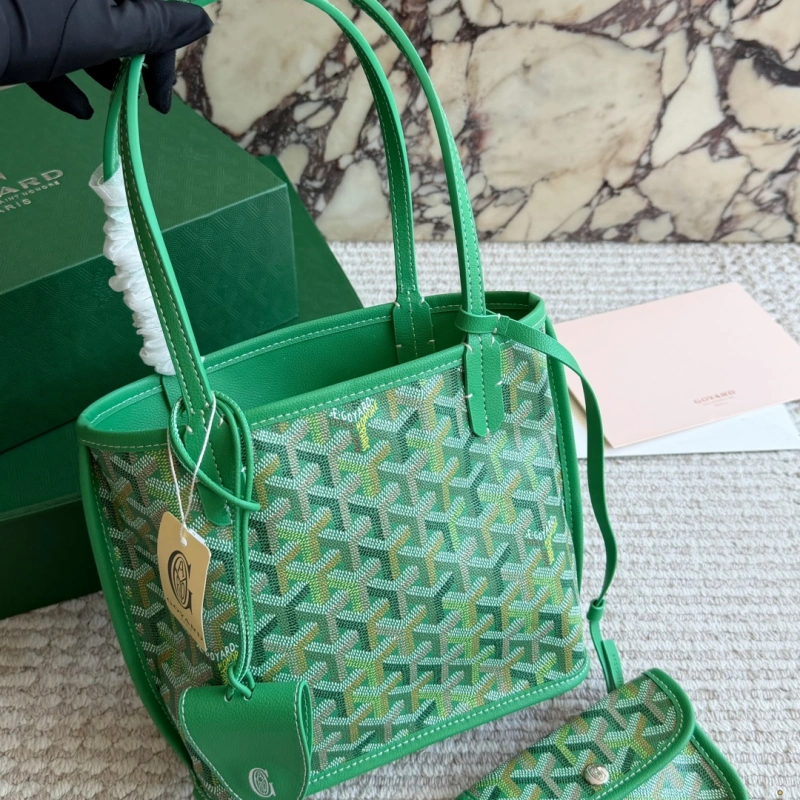 13428747515818600 The perfect mini tote bag for this season-box - Image 1