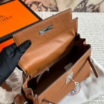 This Hermès Kelly messenger bag is made of genuine leather and has such a unique vibe with a premium feel-box - Image 12