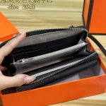 "Top-grain cowhide leather. This crossbody bag and handbag is crafted from premium calf leather, offering a delicate touch and lasting durability."-box - Image 12