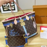 A versatile tote bag, perfect for shopping or weekend getaways-no box - Image 7