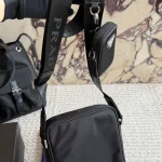 This  men's nylon bag is truly a great value for the money-box - Image 9