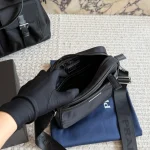 This  men's nylon bag is truly a great value for the money-box - Image 7