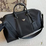 Black travel bag-no box
