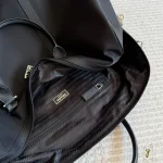 Black travel bag-no box - Image 4