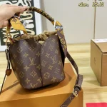 This is a shoulder/crossbody bag-box - Image 2