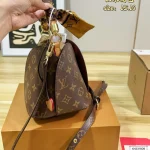 This is a shoulder/crossbody bag-box - Image 9