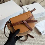 Can be worn as a chest bag or a crossbody! The cowhide leather feels absolutely amazing. The leather quality is just top-notch! Saddle bag-box - Image 4