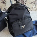 Large-capacity men's backpack, made of classic nylon parachute material-no box - Image 8