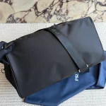 Versatile travel/duffle bag with a timeless look-no box - Image 8