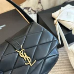 It features a trapezoidal shape with exquisite texture, designed as an underarm bag-box - Image 9