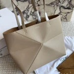 We now have the horizontal medium folding tote bag in stock-box - Image 3