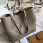 We now have the horizontal medium folding tote bag in stock-box - Image 9