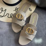 Stylish New Flat Slippers: Close-up Detail Shots-box - Image 10
