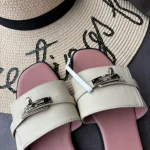 Square-Toe Single Strap Slip-On Details-box - Image 5