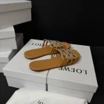 Summer Limited New Hollow Rhinestone Flat Slippers-box - Image 3