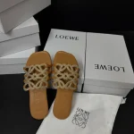Summer Limited New Hollow Rhinestone Flat Slippers-box - Image 5
