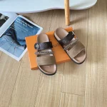 Chain Slide Sandals / Slippers-box - Image 6