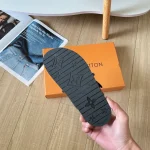 Chain Slide Sandals / Slippers-box - Image 4