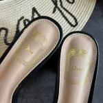 Stylish Chunky Heel Slippers: Close-up Detail Shots-box - Image 3