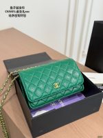 Chanel caviar chain wallet