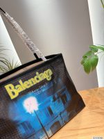 Balenciaga shopping bags - Image 13