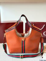 Gucci GG Marmont tote bag - Image 2