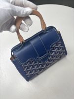 Goyard Y‑Pattern Print Wooden Handle Flap Handbag - Image 6