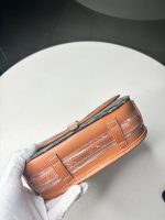 Y‑Pattern Print Saddle Crossbody Bag - Image 23
