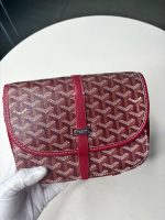 Y‑Pattern Print Saddle Crossbody Bag - Image 17