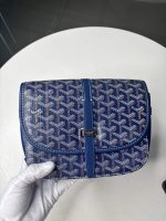 Y‑Pattern Print Saddle Crossbody Bag - Image 3