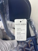 Y‑Pattern Print Saddle Crossbody Bag - Image 11