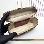 Chanel 26A LP Vanity Case Shoulder Bag(Small Size) - Image 9