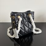 Coach Jade Quilted Bucket Bag - Image 36