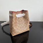 Coach Jade Quilted Bucket Bag - Image 29