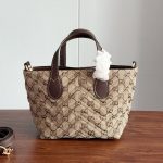 Double‑G Quilted Tote Bag With Pouch - Image 4