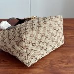 Double‑G Quilted Tote Bag With Pouch - Image 5