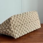 Double‑G Quilted Tote Bag With Pouch - Image 23