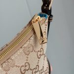 GG Signature Underarm Shoulder Zipper Hobo Bag - Image 9