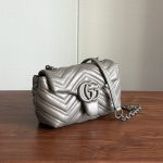 Gucci V‑Stitch Quilted Flap Chain Shoulder & Crossbody Bag（Mini Size） - Image 21