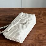 Gucci V‑Stitch Quilted Flap Chain Shoulder & Crossbody Bag（Mini Size） - Image 26