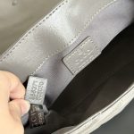 Gucci V‑Stitch Quilted Flap Chain Shoulder & Crossbody Bag（Small Size） - Image 26