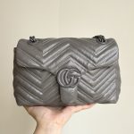 Gucci V‑Stitch Quilted Flap Chain Shoulder & Crossbody Bag（Small Size） - Image 27