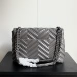 Gucci V‑Stitch Quilted Flap Chain Shoulder & Crossbody Bag（Large Size） - Image 31