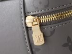 LV Vanity Chain Pouch Monogram Crossbody Handbag with detachable shoulder strap - Image 8