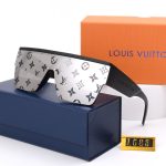 LV Large Square Metal‑Logo & One‑Piece Printed Mirror Shield Sunglasses - Image 8