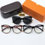 LV Cat‑Eye Large Frame Metal Print Decor Sunglasses - Image 4