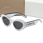 Dior Vintage Fashion Trend Star Metal Rivet Decor Sunglasses, Cat‑Eye/Oval - Image 24
