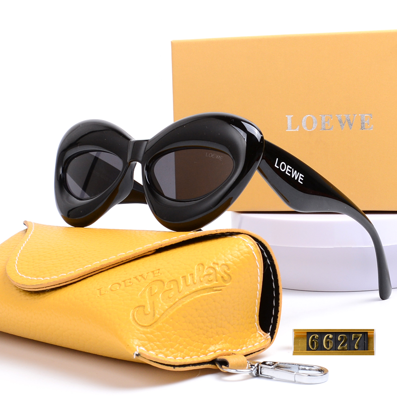 f27c9f5d LOEWE Fashion Sunglasses, Heart‑Shaped Cat‑Eye - Image 1